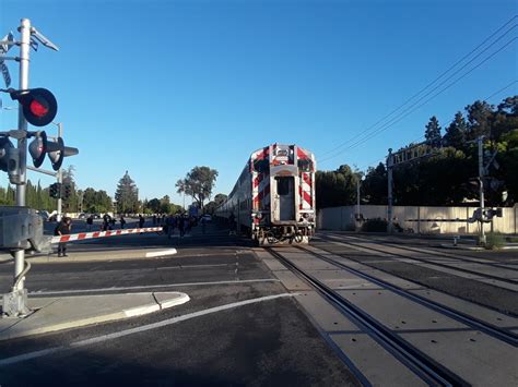 Caltrain hits, kills pedestrian near Skyway Drive in San Jose