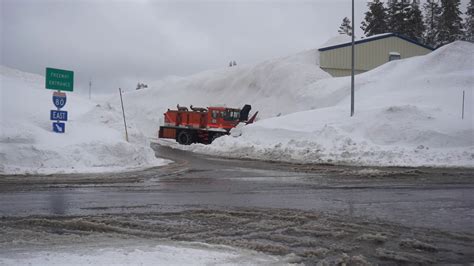 Caltrans will issue an update on a possible reopening time later this morning. ... Up to three feet of snow is expected to fall on the Donner Pass area today. Temperatures will remain below zero.. 