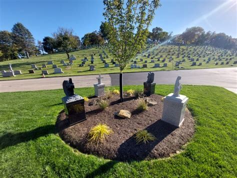Calvary catholic cemetery pittsburgh.  Calvary Cemetery, Pittsburgh.  Calva...