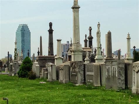 Search New York Death Records New York Newspapers, Full Search (1730-2018), 1,027 titles New York Obituary Search - (1870-current) New York Birth Records Database, (1767-1999) Calvary Cemetery Woodside, Queens, New York. This is not a complete listing of burials! The records below were provided by contributors to Cemetery Records Online.. 