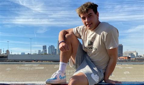 Cam casey net worth. All information about Cam Casey (Snapchat Star): Age, birthday, biography, facts, family, net worth, income, height & more 