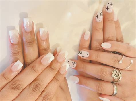 Glametic Press-On nails come with 24-30+ nail sizes, a cuticle stick, a nail file, an alcohol pad, and nail glue. The company says the nails can last up to two weeks, depending on your lifestyle. They range in price from $15 to $22, depending on the style but they are reusable and a fraction of the price. …. 