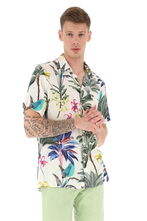 Camicia HUF taglia M floreale ricamata posteriore manica corta