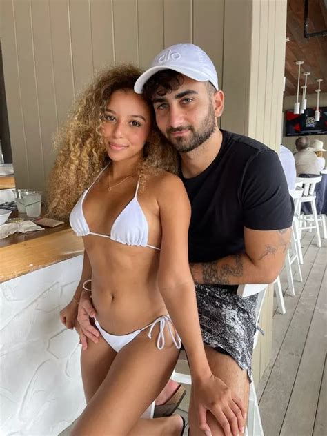 😈 [SEX VIDEO] Camillaelle Onlyfans Leak