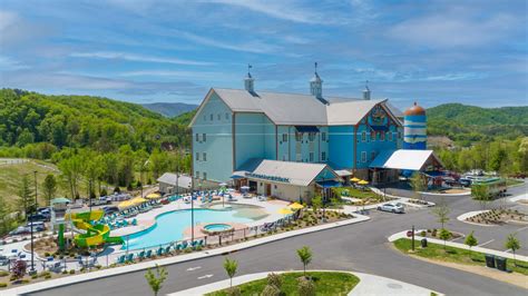 Camp margaritaville pigeon forge. 1 miles from Camp Margaritaville RV Resort & Lodge - Pigeon Forge “ What has happened to IHOP! ” 01/30/2024 “ Annual stop before going home ” 12/29/2023 