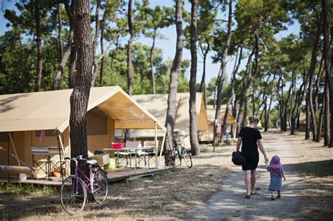 Camping à Noirmoutier - Vacances nature - Huttopia