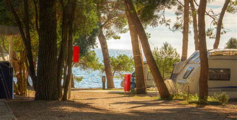 Camping Kastanija Wohnmobilstellplatz in Kroatien Istrien