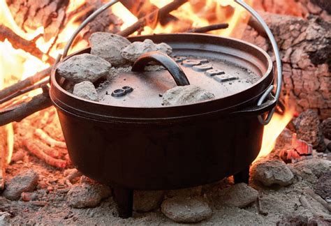 Feb 8, 2019 · Fill your dutch oven with water and bring it to a boil. Then add a few big spoonfuls of baking soda (add them slowly since the baking soda will bubble up and foam). Let the mixture simmer on the stove as you use a wooden spoon to scrape up the blackened, burnt-on stains.. 