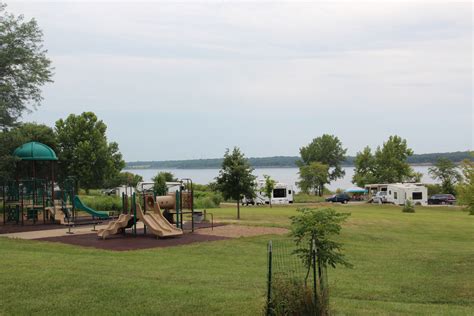 Camping at Saylorville Lake With four different campgrounds to choose from, Saylorville Lake is sure to provide a camping experience tailored to you. Our campgrounds are host to a.... 