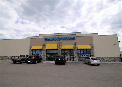 Camping world saukville. * The estimated monthly payment calculated above is for informational purposes only and does not constitute an advertisement for any terms, an actual financing offer, nor any comm 