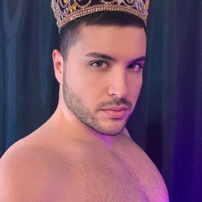Camran mac. Camran Mac. +18 | 2021 GayVN Star of the Year 🏆 | 2021 MV Gay King of the Year 🏆 | Cam Model | Content Creator. AVN/GAYVN. XBIZ 19/20/21 Nom | twitch streamer … 