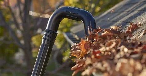 Can I Build a Gutter Cleaner for My Leaf Blower? eHow