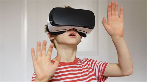 Can Virtual Reality Help Reduce Abdominal Pain in IBD Patients Everyday Health