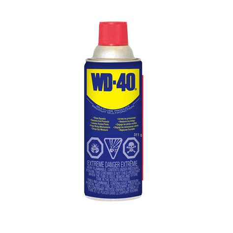 Can WD-40 clean an engine