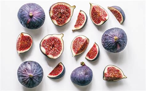 Can You Eat Figs Raw? - kitchenarry.com