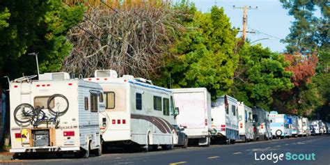 Can You Live In An RV In Florida? [RV Zoning Law In …