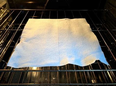 Can You Use Parchment Paper in Convection Oven - Kitchen Peddler