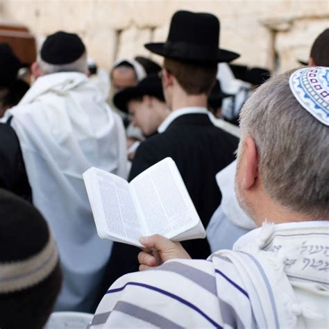 Can jewish funerals be on saturday. .  ...