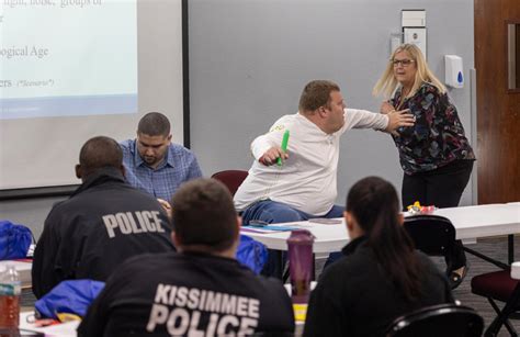 Can police avoid hurting individuals with autism? Florida cops learn how