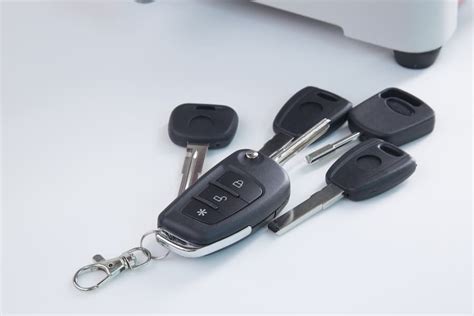 Minute Key is the leader in key copying and also provides 24/7 lock