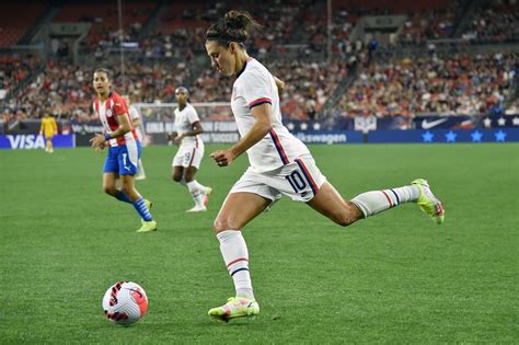 Can women play in the NFL? Former USWNT player Carli