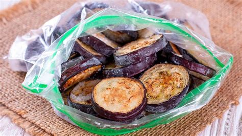 Can you freeze eggplant. While the bolognese cooks, slice the eggplant into slices, approximately half centimetre wide. Place onto a large baking sheet in a single layer. Brush over olive oil and season with salt. Place in a hot oven (200°C/390°F) and allow to roast for 10-15 minutes until golden brown and cooked. 