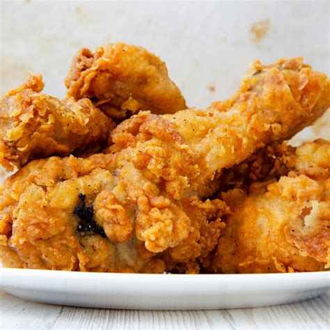 Can you freeze fried chicken. Apr 25, 2015 ... Yes, you can freeze cooked chicken, no problem. As long as you follow safe food handling techniques, it is perfectly safe to defrost it for ... 
