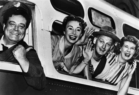 Can you pass the huge Honeymooners trivia quiz? - Me-TV …