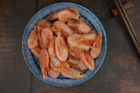 Can you refreeze cooked frozen shrimp once thawed?