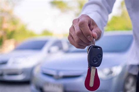 Can you trade-in a leased car to another dealership. Yes! Even if your vehicle is leased, you’re usually still able to trade it in on your next new vehicle. In most cases, your bank holds the lease instead of the dealership where you … 