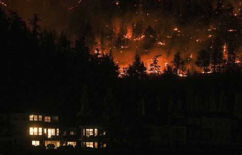 Canada wildfire evacuees can’t get news media on Facebook and Instagram. Some find workarounds