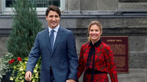 Canadian PM Justin Trudeau and his wife announce separation