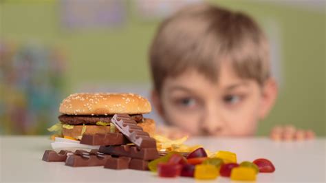 Canadian marketing of unhealthy food to kids ‘astonishing’: study