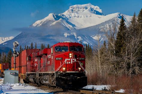 Summary. Canadian Pacific Kansas City is building one of the best railroad networks in the world, with double-digit annual EBITDA growth and potential for dividend growth and buybacks. Major .... 