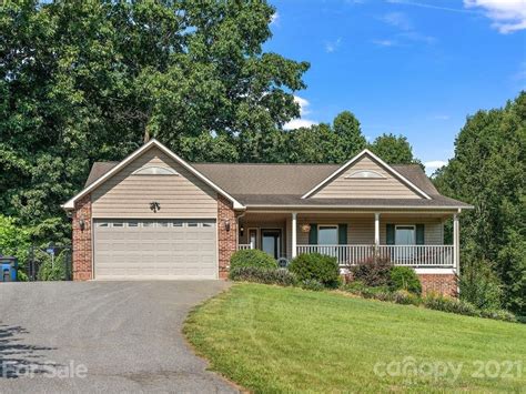 Candler homes for sale. Candler Nc, NC Real Estate & Homes For Sale. 152 Homes. Compare. $125,000. 3 Bd. 1 Ba. 840 Sqft. 1.07 Acre. 19 Kayce Dr, Candler, NC 28715 - For Sale. New 2 Hours. … 