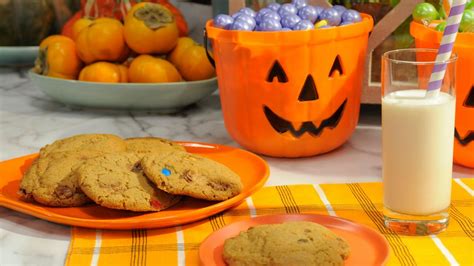 Candy Bucket Cookies Recipe Jeff Mauro Food Network