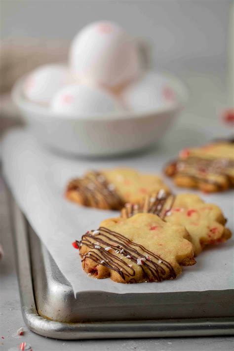 Candy Cane Peppermint Shortbread Cutout Cookies with chocolate drizzle …