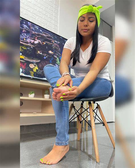 Canelafeet1 Onlyfans Leaked (SEX) 🔥 147 Vids