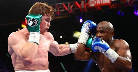 Canelo boxing gloves. Learn the secrets Canelo Alvarez uses to train, eat, rest, and recover. His simple yet effective diet and training routine will blow most boxing fans away. Boxing Gear 