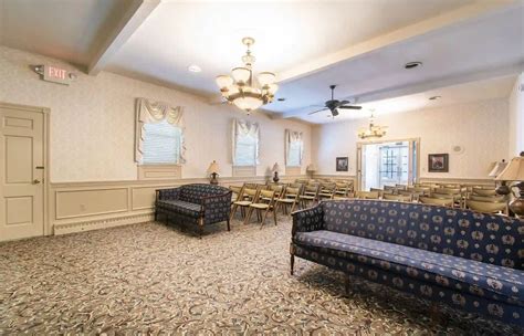 Canfield ohio funeral homes. .  ...