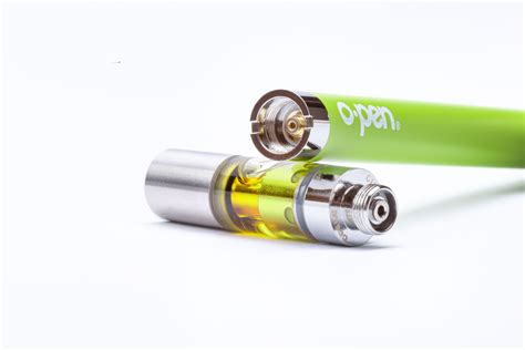 Cannabis Vape Cartridges - The Complete Guide