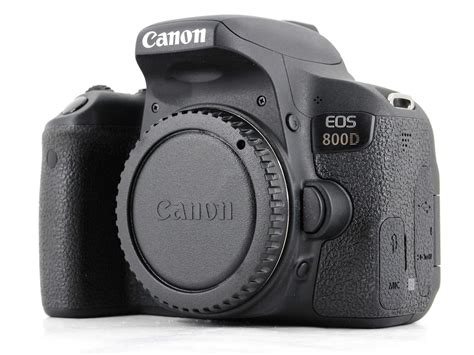 Canon 800D