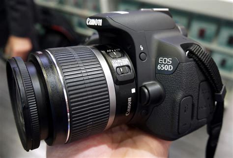 Canon EOS 650D EOS Digital SLR and Compact System . 