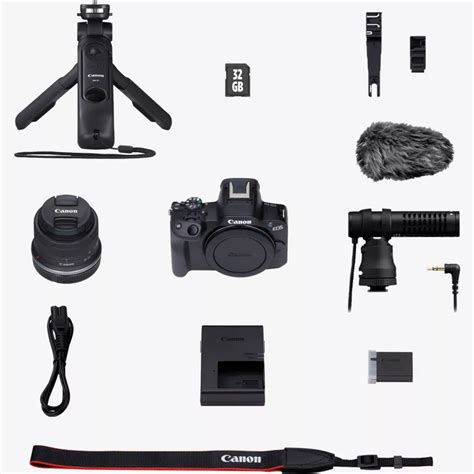 Canon EOS R50 Content Creator Kit :.