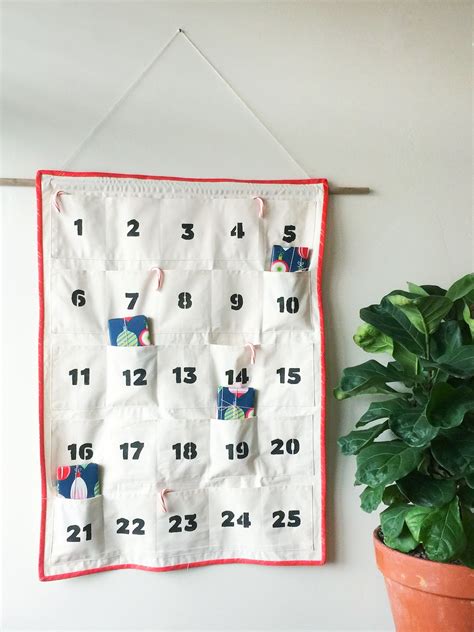 Canvas Advent Calendar Tutorial WeAllSew Diy advent calendar