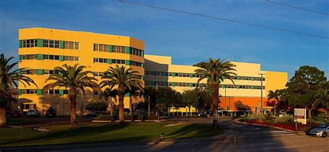 LEE HEALTH LAB SERVICES - DOWNTOWN CAPE CORAL i