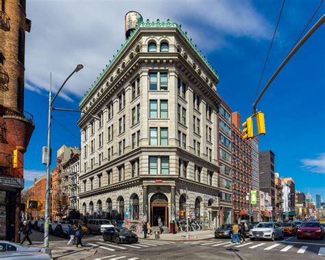 Capitale bowery new york ny. 145 Bowery, New York, NY 10002 was built in 2021 and has a current tax assessor's market value of $34,421,000. How many commercial spaces does this building have? This building has 2 commercial spaces available for lease. 