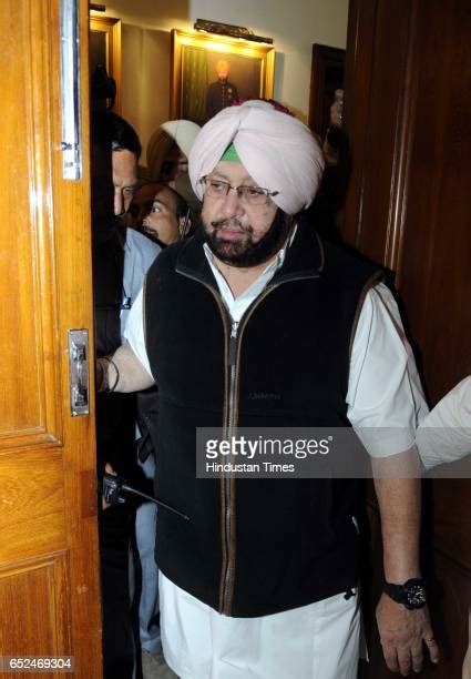 Captain amrinder singh