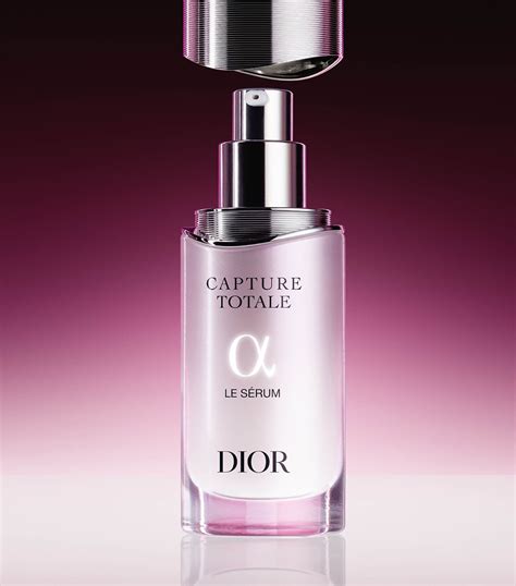 Capture totale dior. Capture Totale Super Potent Cleanser Face cleanser - anti-pollution purifying foam. (7 reviews) 110 g £43.00. Description. The 1st Dior anti-pollution face cleanser that combines high effectiveness with comfort in a formula composed of 83%* natural-origin ingredients. Its cream texture transforms into a dense and creamy cleansing foam that ... 