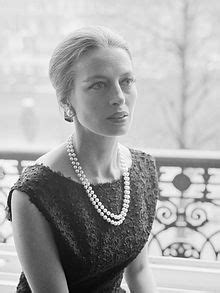 Capucine - Wikipedia